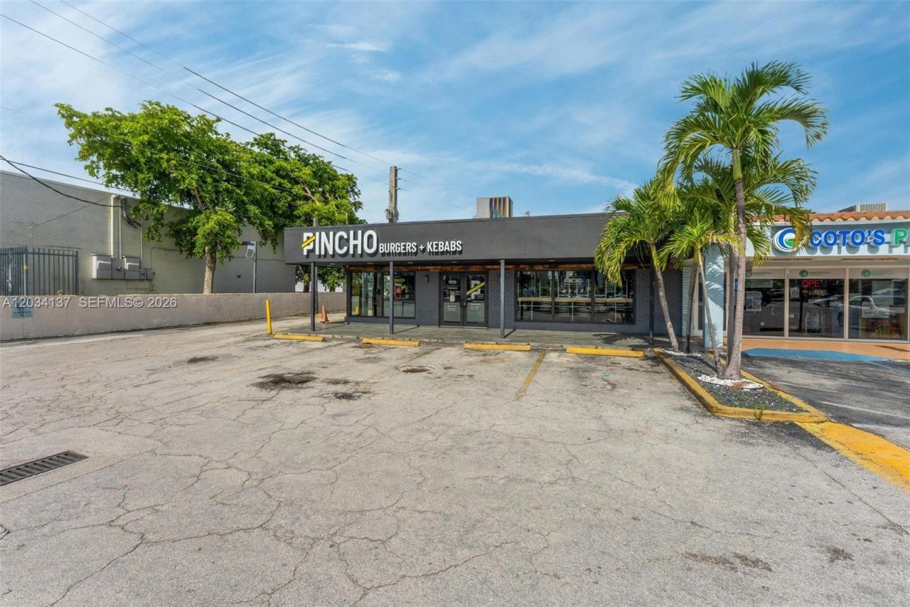 4950 W 12th Ave , Hialeah, FL 33012 Photo