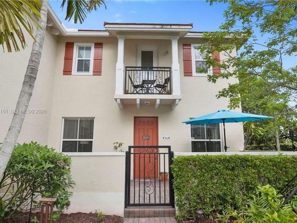 Coconut Creek, FL 33073