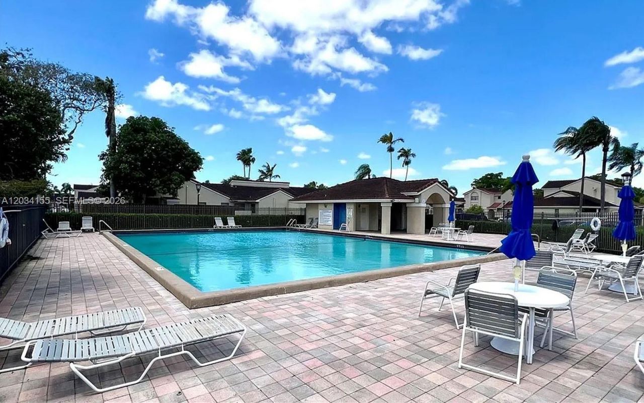 6361 NW 170th Ln , Hialeah, FL 33015 Photo