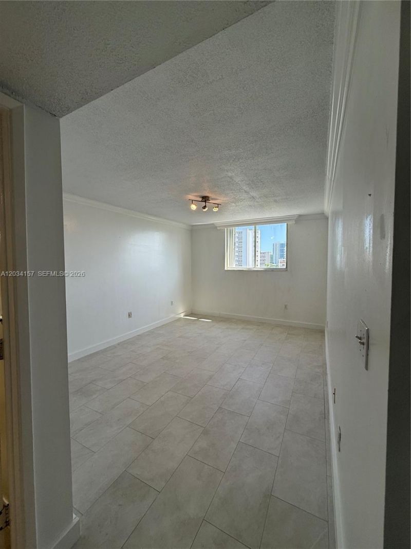 1688 West Ave , Unit 706, Miami Beach, FL 33139 Photo
