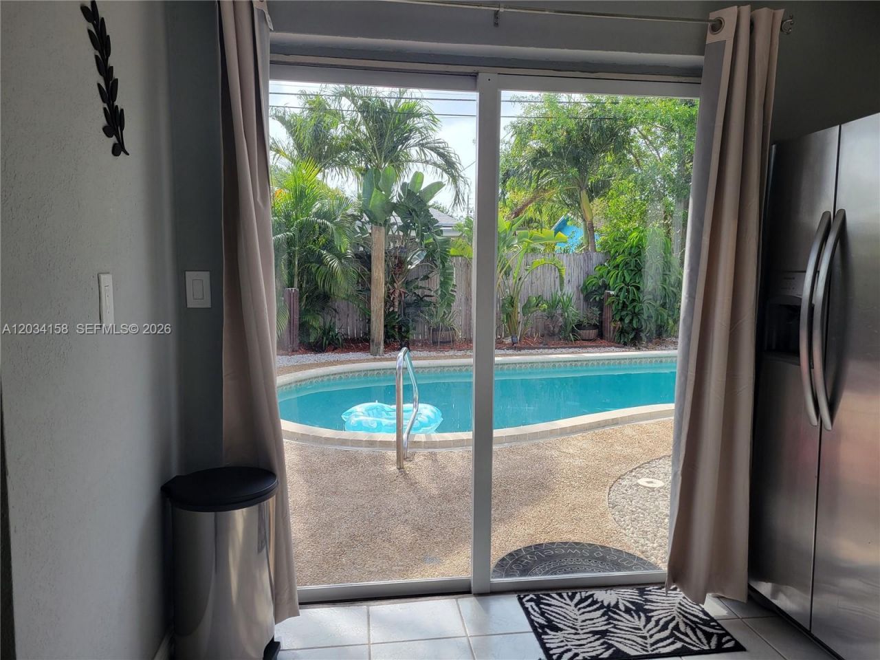 2560 NE 8th Ter , Pompano Beach, FL 33064 Photo