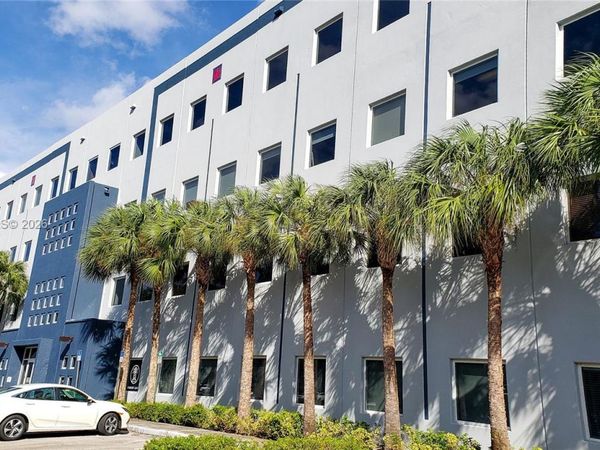 Unit 203, Doral, FL 33166