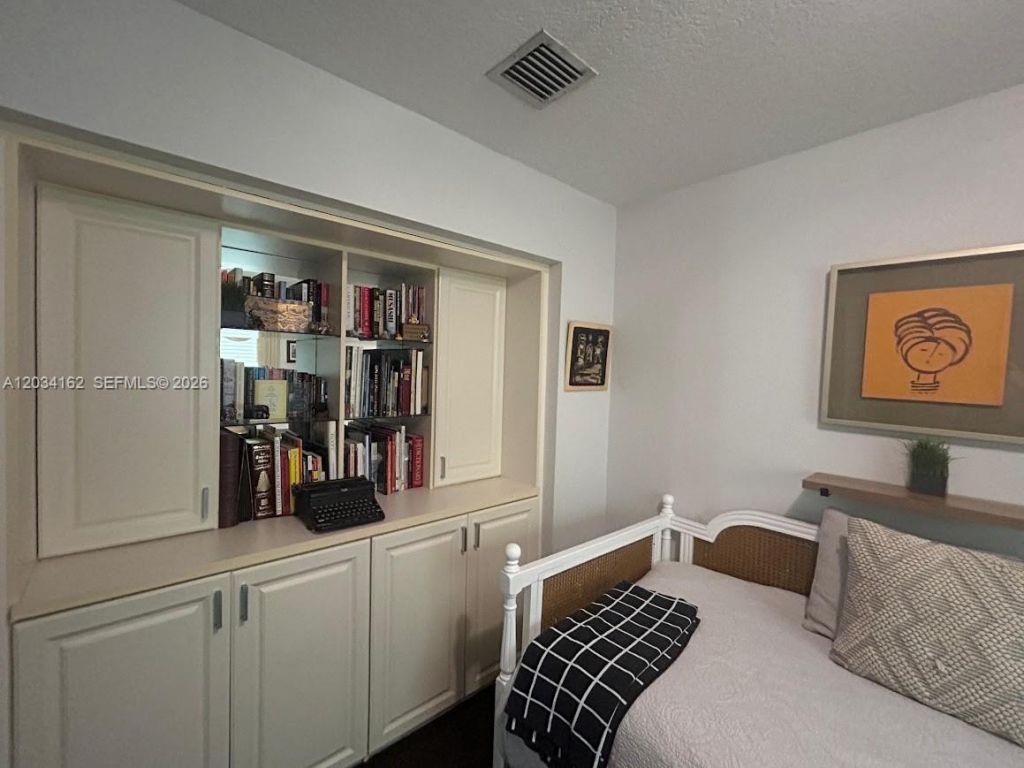 10900 NW 72nd St , Unit ., Doral, FL 33178 Photo