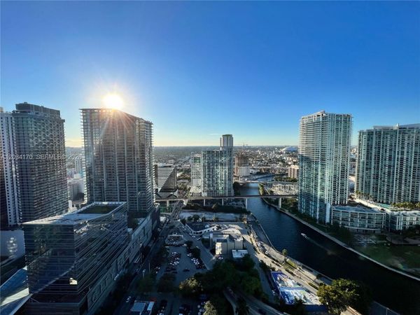 68 SE 6th St , Unit 3308, Miami, FL 33131