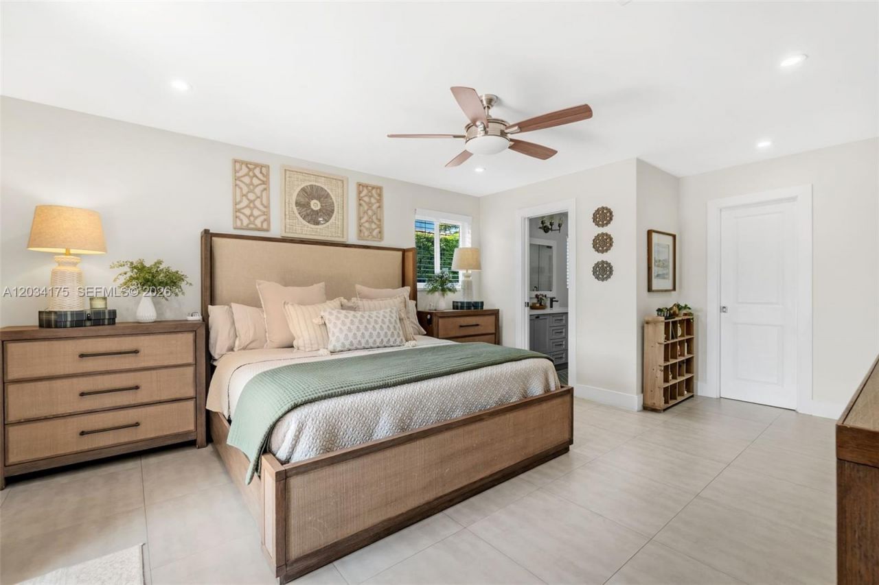 8601 Dundee Ter , Miami Lakes, FL 33016 Photo