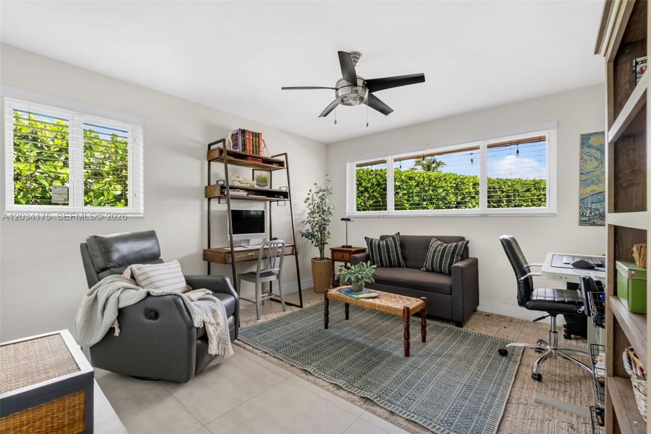 8601 Dundee Ter , Miami Lakes, FL 33016 Photo