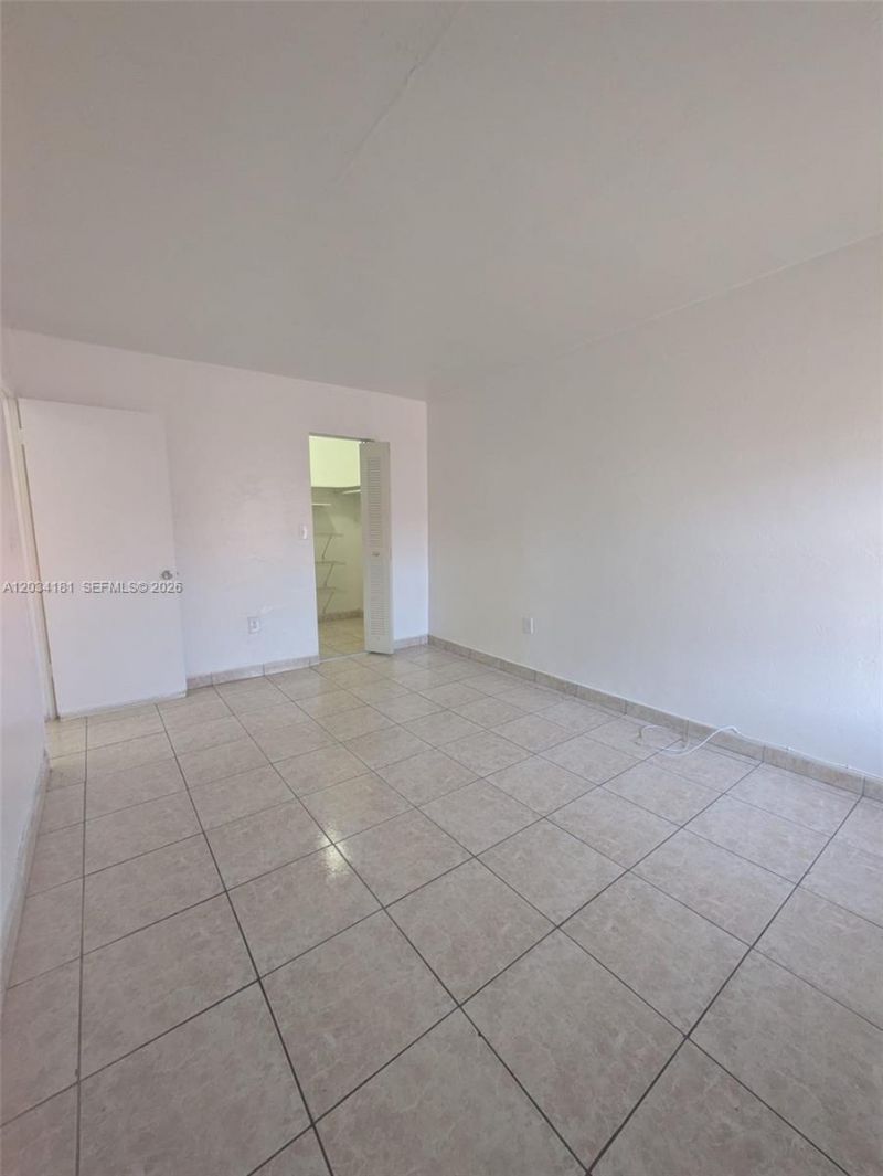 6850 W 14th Ct , Unit C28, Hialeah, FL 33014 Photo