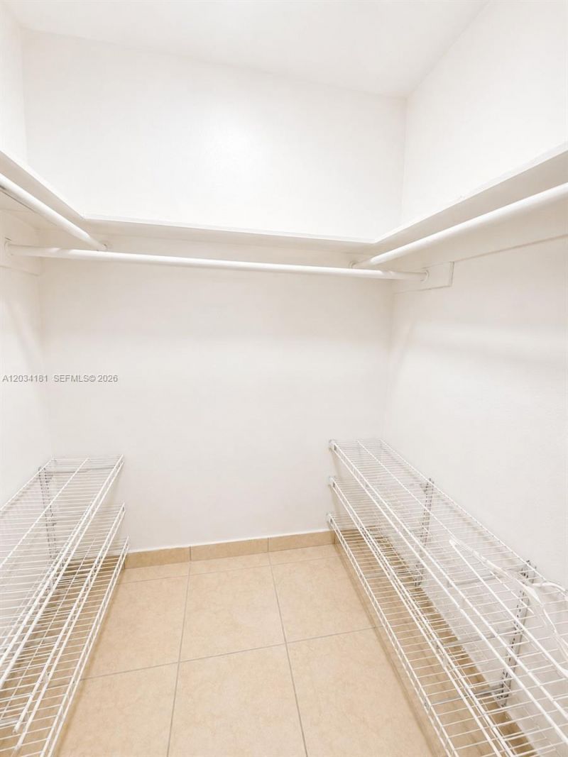 6850 W 14th Ct, Unit A28, Hialeah, FL 33014 Photo
