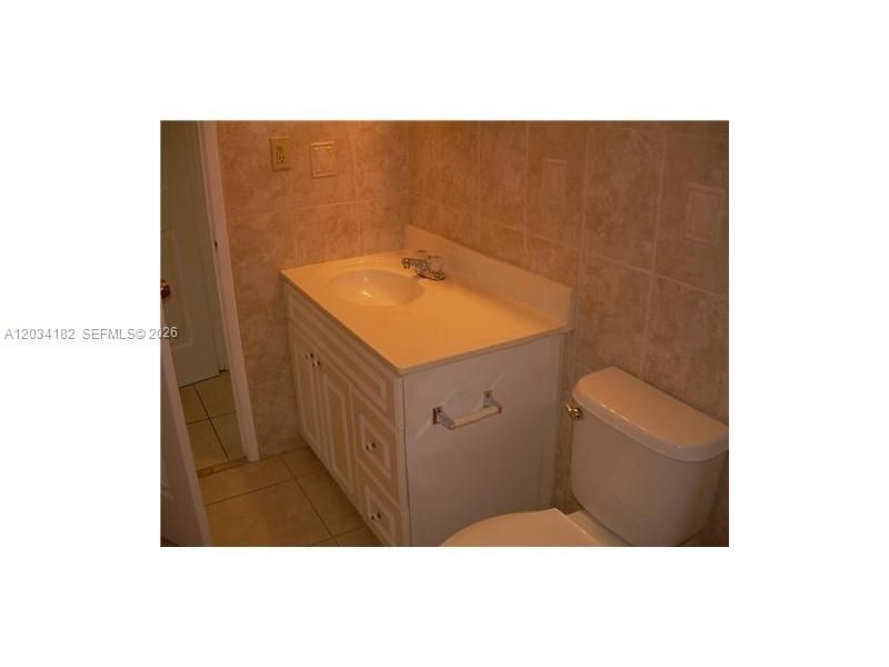 11261 SW 88 St , Unit 205H, Miami, FL 33176 Photo
