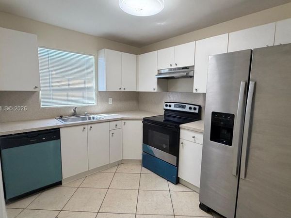 1130 NW 43rd Ter , Lauderhill, FL 33313