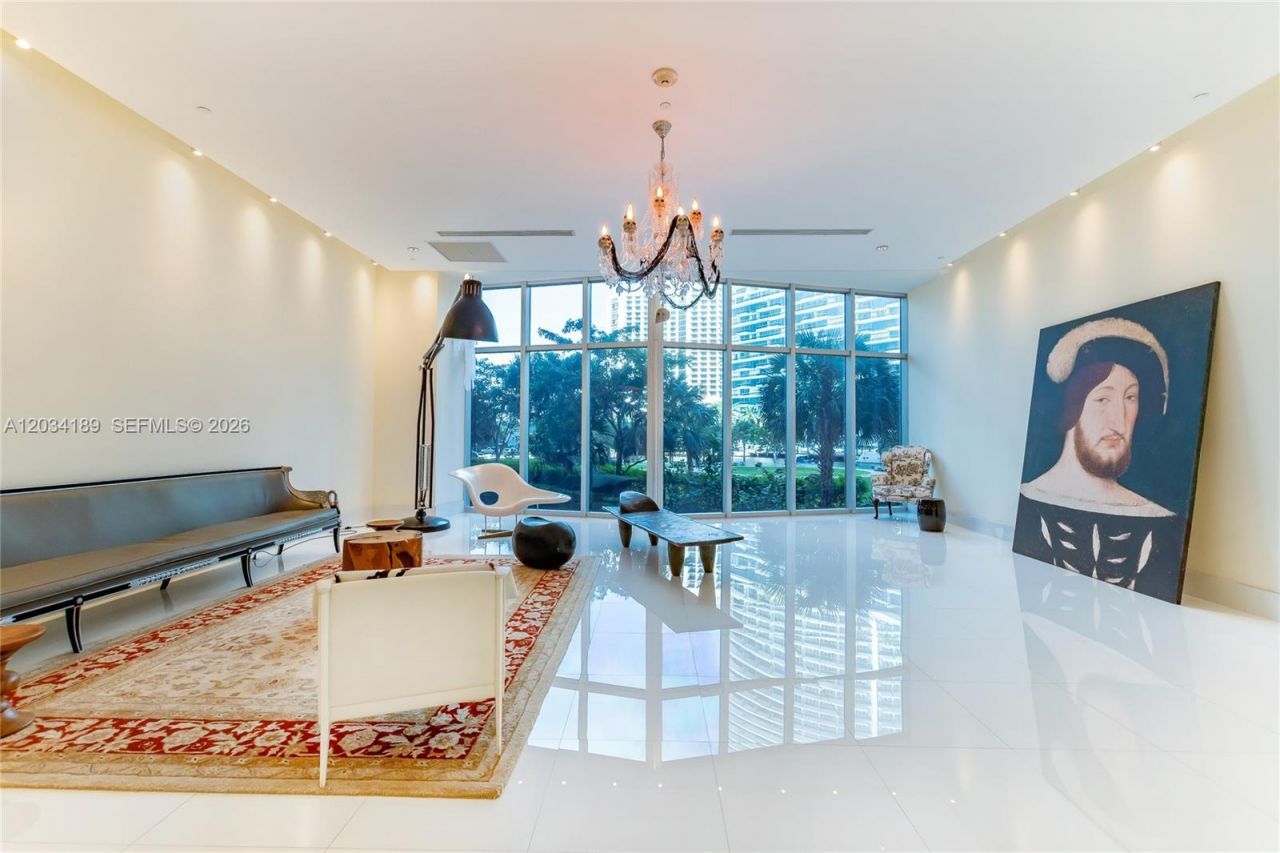 475 Brickell Ave , Unit 4115, Miami, FL 33131 Photo