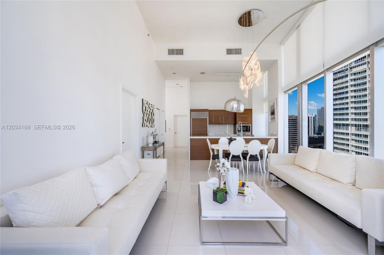 475 Brickell Ave , Unit 4115, Miami, FL 33131 Photo