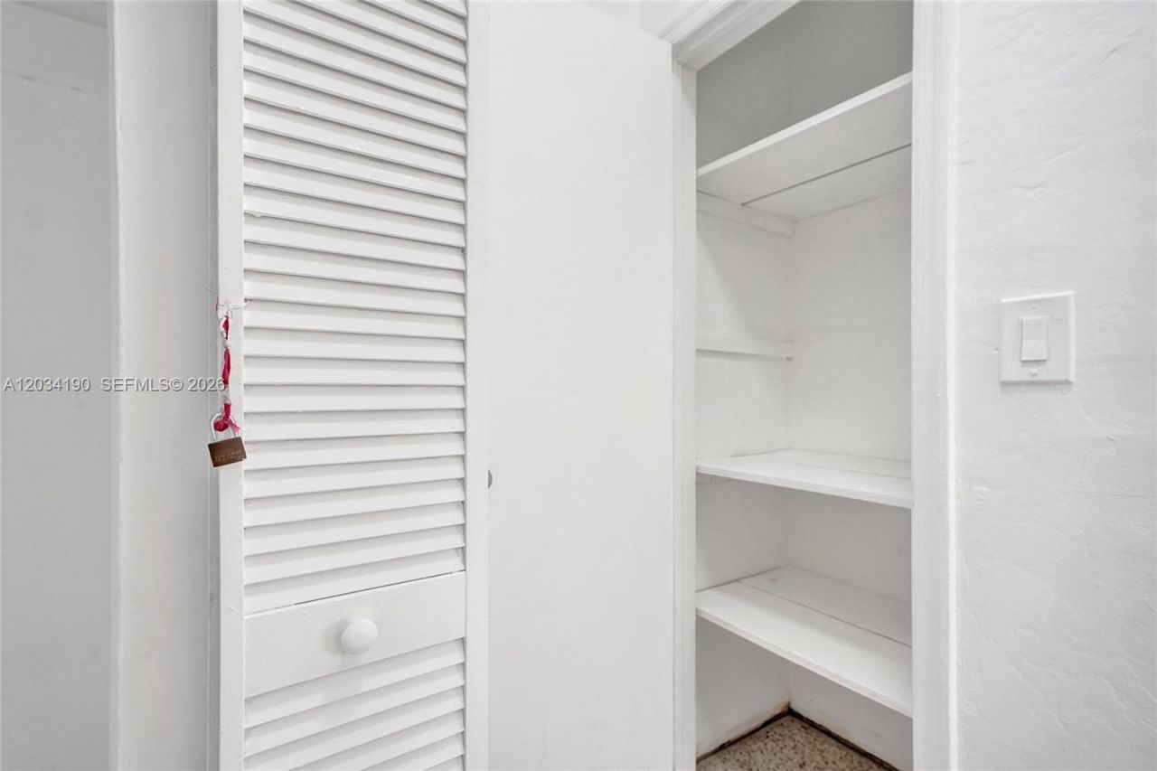710 82nd St, Unit 1, Miami Beach, FL 33141 Photo