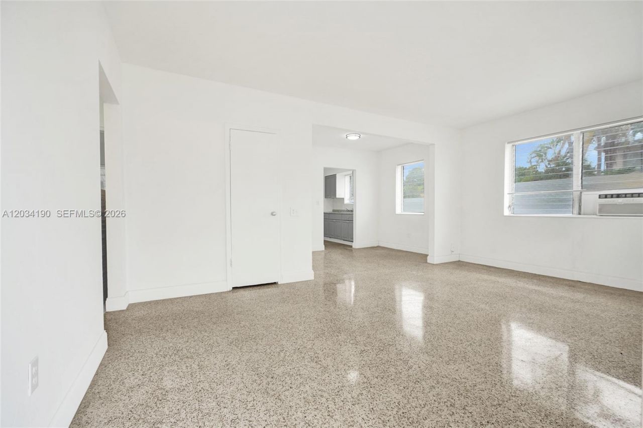 710 82nd St, Unit 1, Miami Beach, FL 33141 Photo