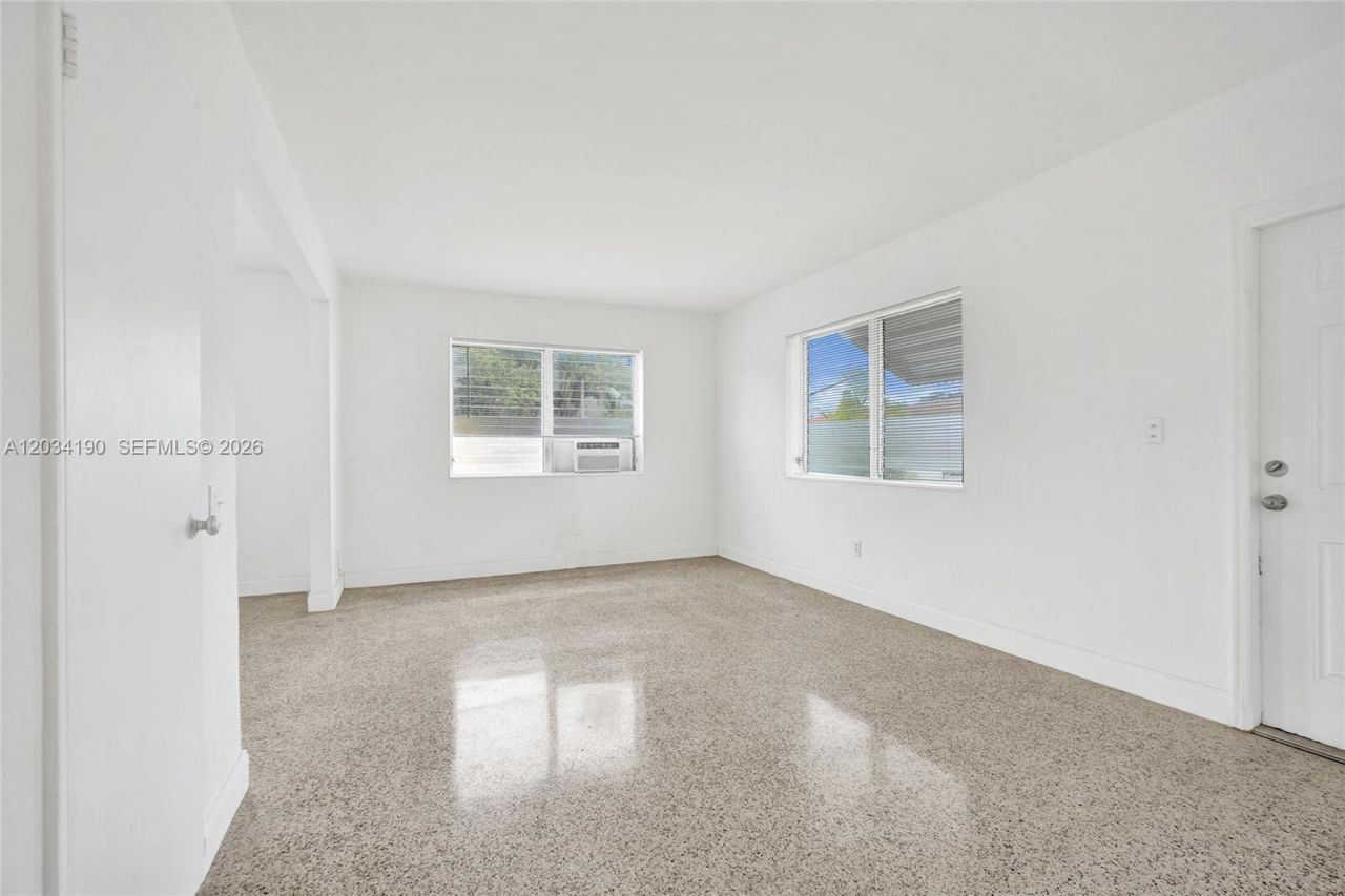 710 82nd St, Unit 1, Miami Beach, FL 33141 Photo