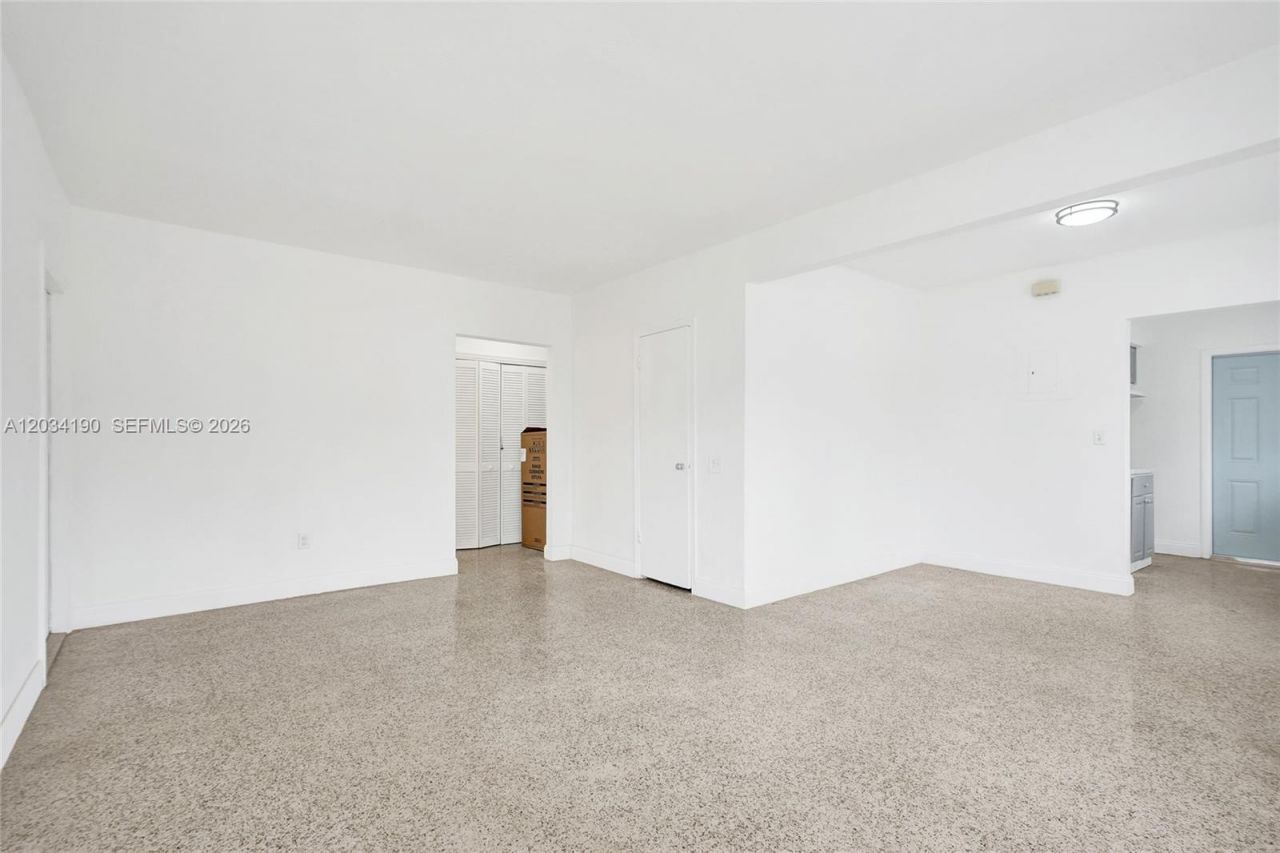 710 82nd St, Unit 1, Miami Beach, FL 33141 Photo