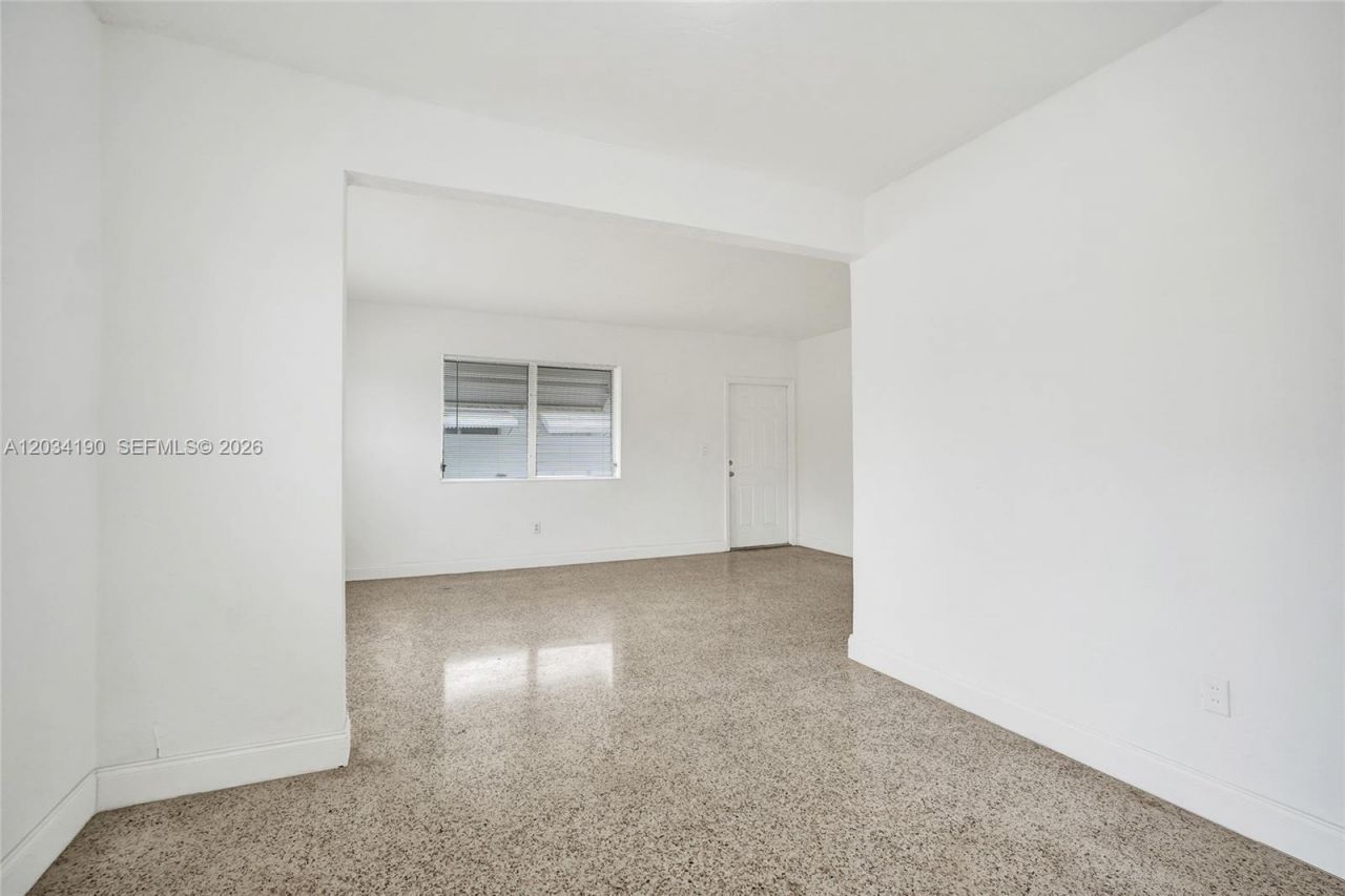 710 82nd St, Unit 1, Miami Beach, FL 33141 Photo