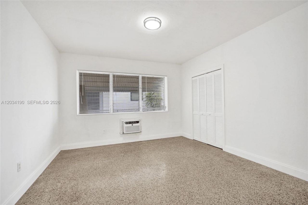 710 82nd St, Unit 1, Miami Beach, FL 33141 Photo