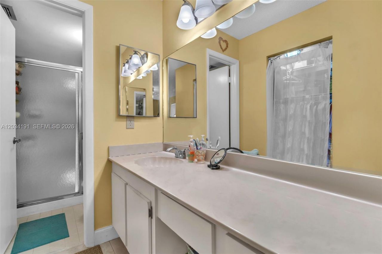 10400 NW 30th Ct , Unit 305, Sunrise, FL 33322 Photo