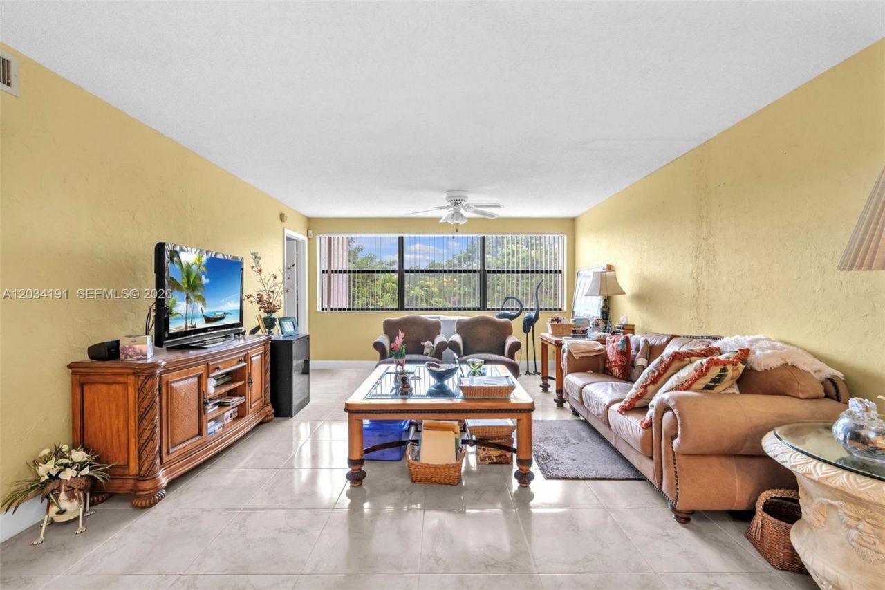 10400 NW 30th Ct , Unit 305, Sunrise, FL 33322 Photo