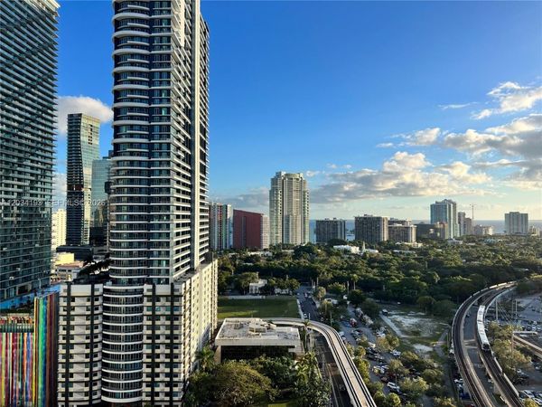 79 SW 12th St , Unit 2502-S, Miami, FL 33130
