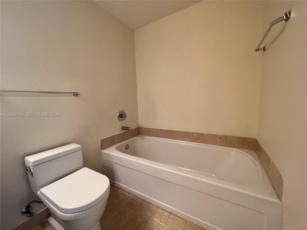 79 SW 12th St, Unit 2502-S, Miami, FL 33130 Photo