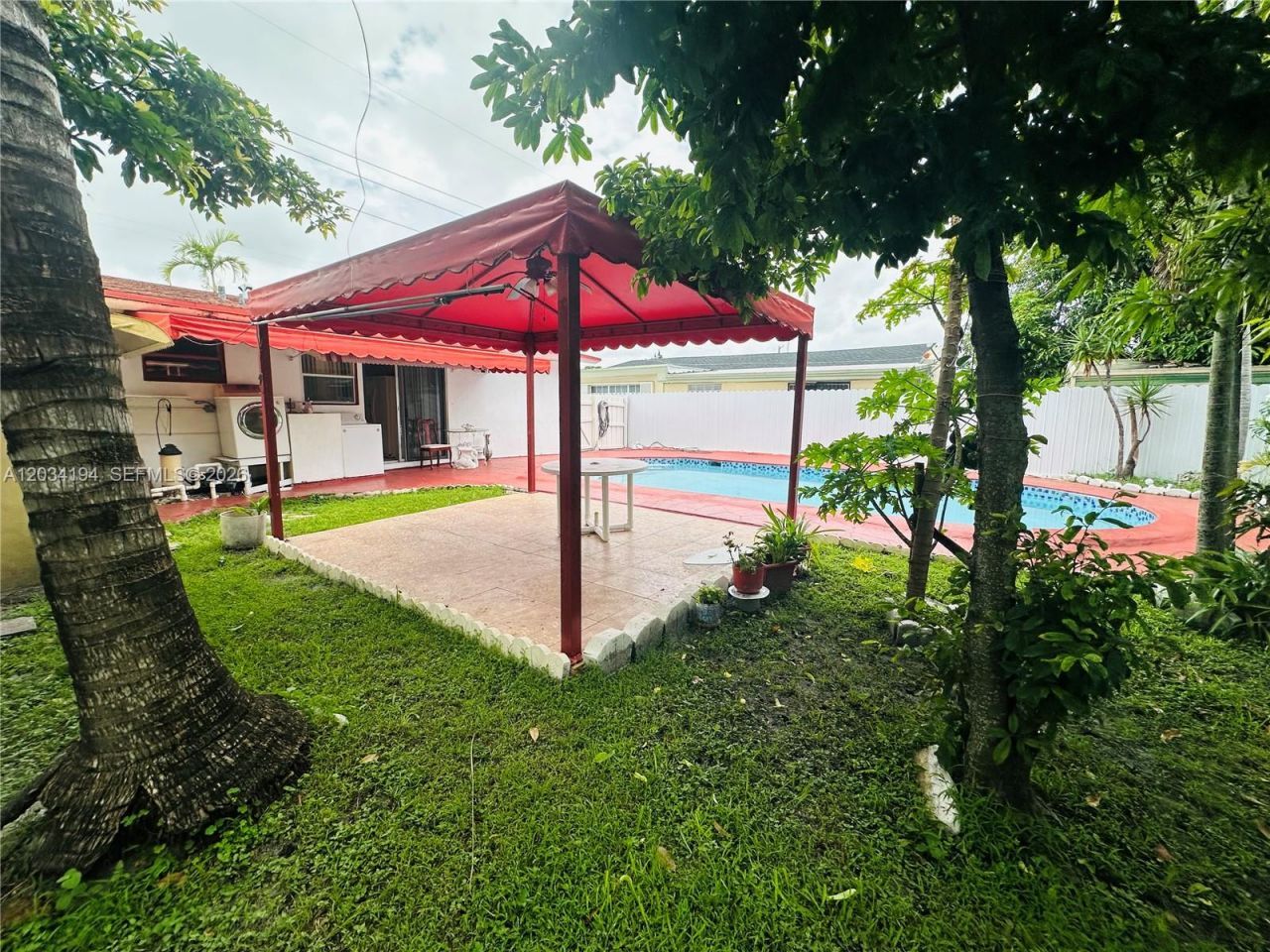 1215 S 24th Ave, Hollywood, FL 33020 Photo