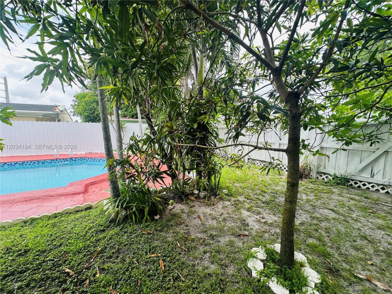 1215 S 24th Ave, Hollywood, FL 33020 Photo