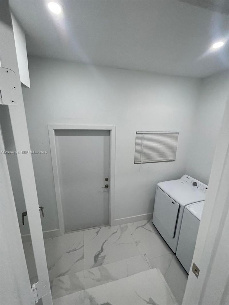 2103 SW 60th Ave , Unit 2, Miami, FL 33155 Photo