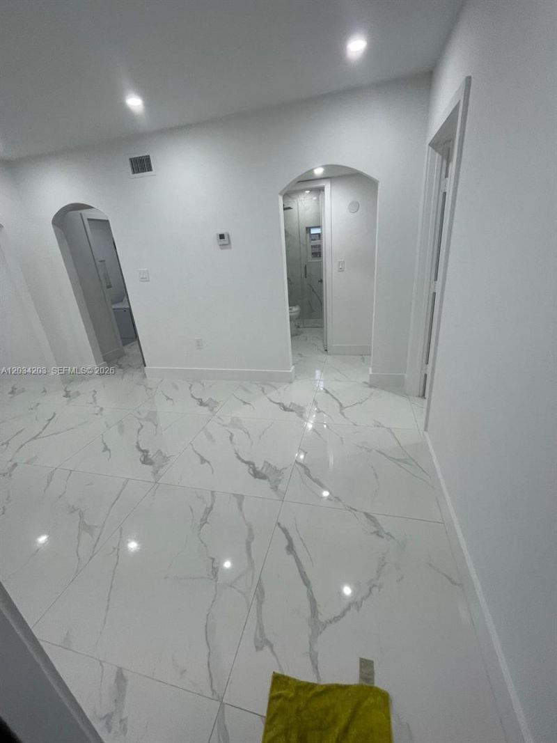2103 SW 60th Ave , Unit 2, Miami, FL 33155 Photo