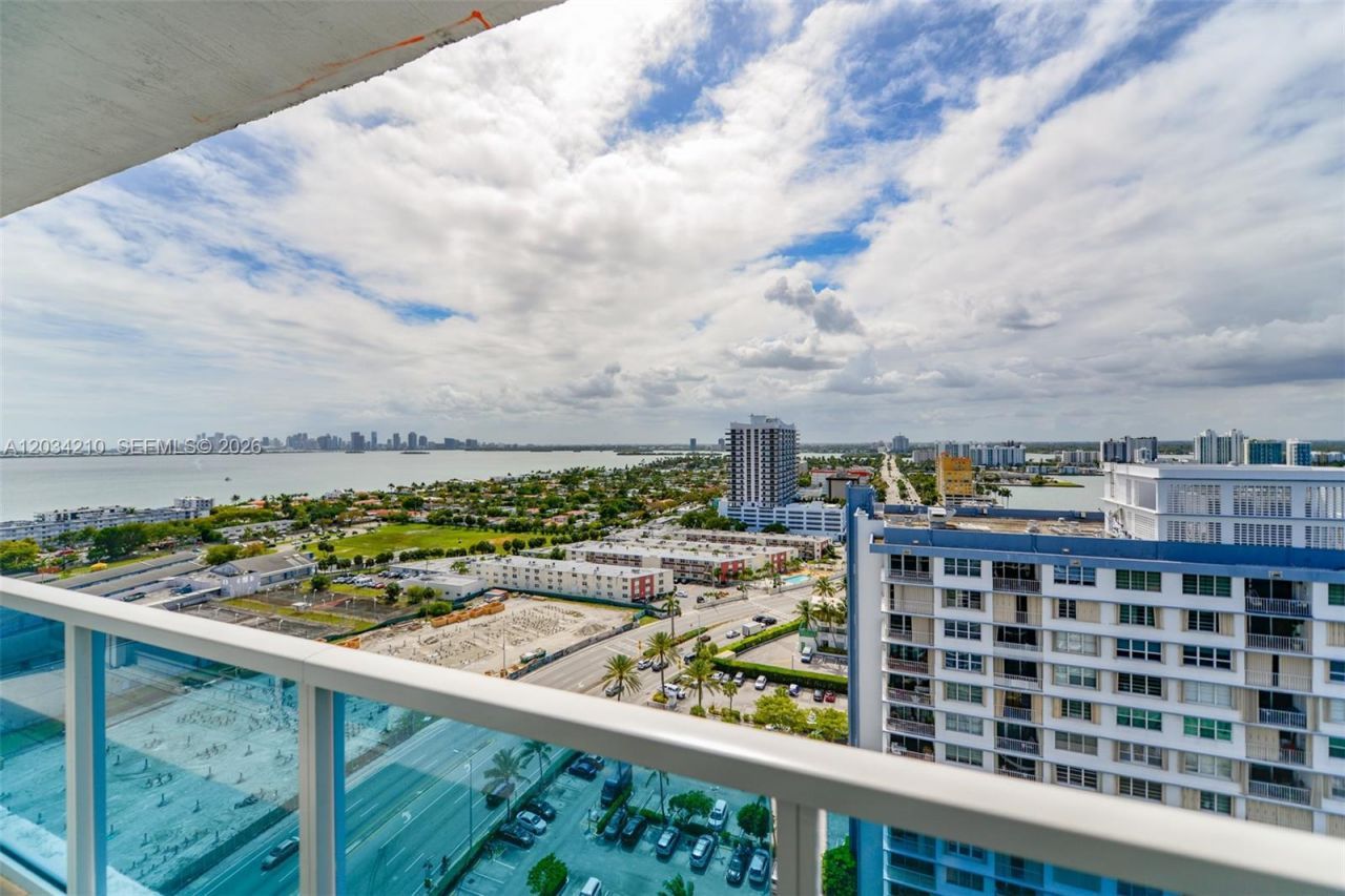 1881 79th St Cswy , Unit 2004, North Bay Village, FL 33141 Photo