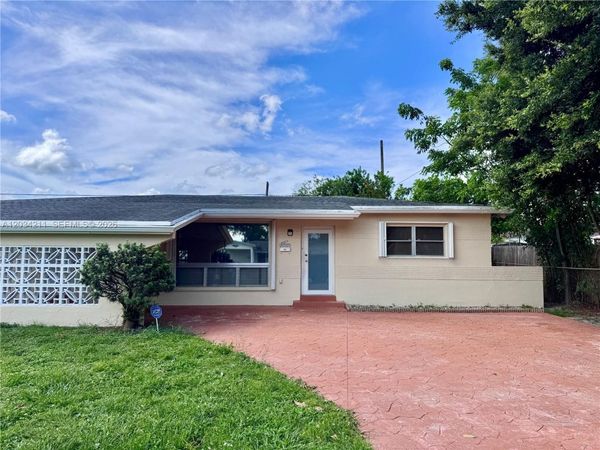 7711 Juniper St , Miramar, FL 33023