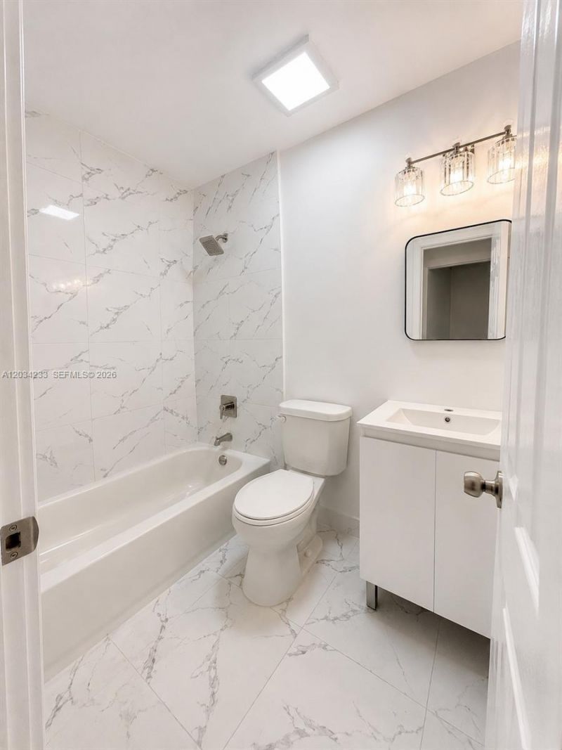 1175 SW 16th Ave , Unit 2, Fort Lauderdale, FL 33312 Photo