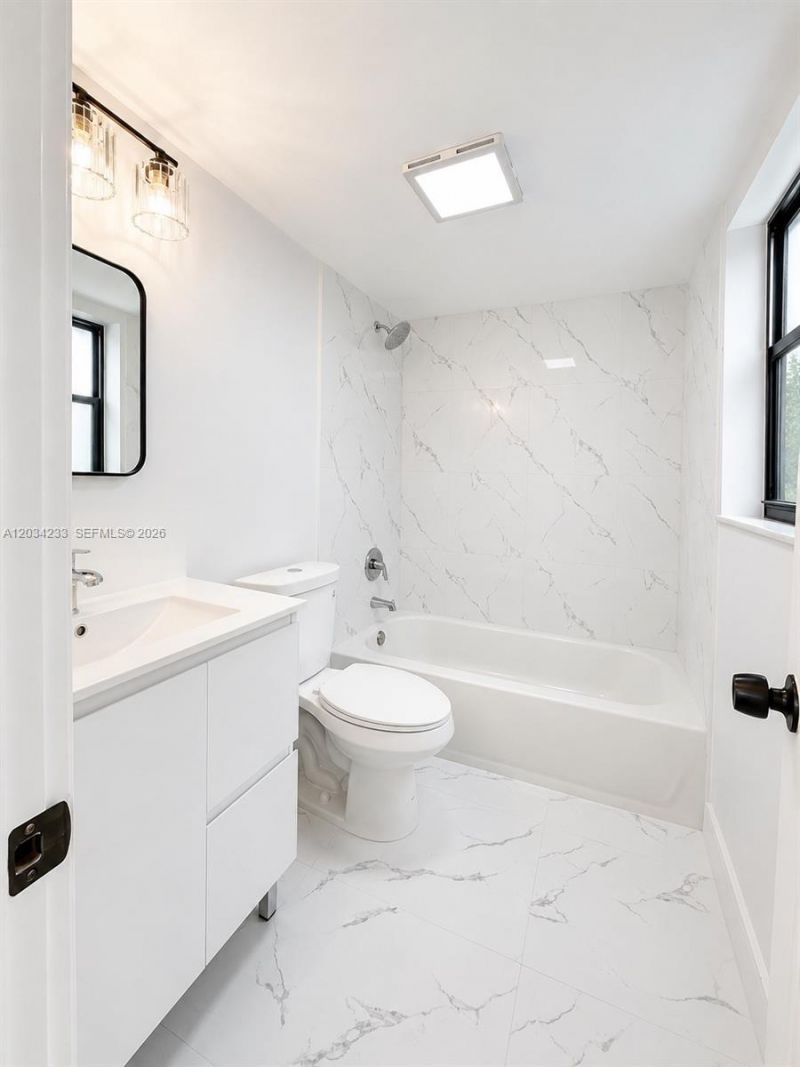 1175 SW 16th Ave , Unit 2, Fort Lauderdale, FL 33312 Photo