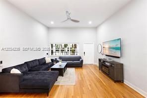 9745 Bay Harbor Ter , Unit 26, Bay Harbor Islands, FL 33154 Photo