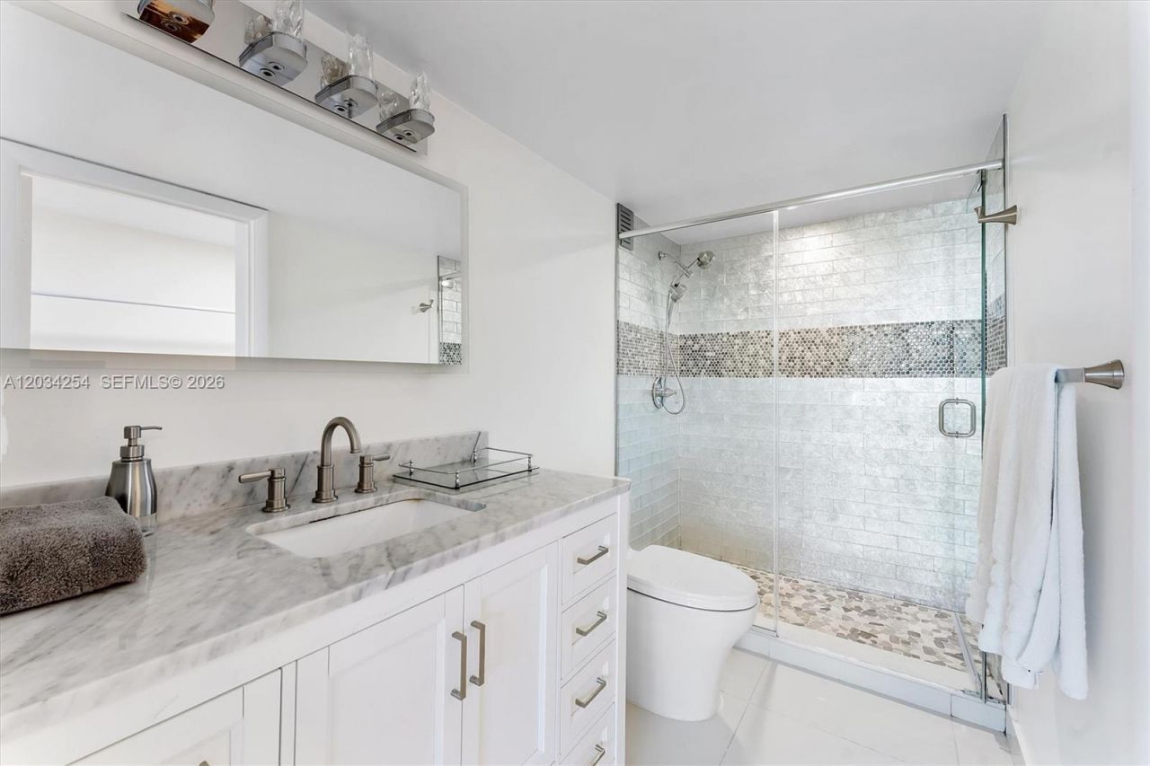 1620 S Ocean Blvd , Unit 3J, Lauderdale by the Sea, FL 33062 Photo