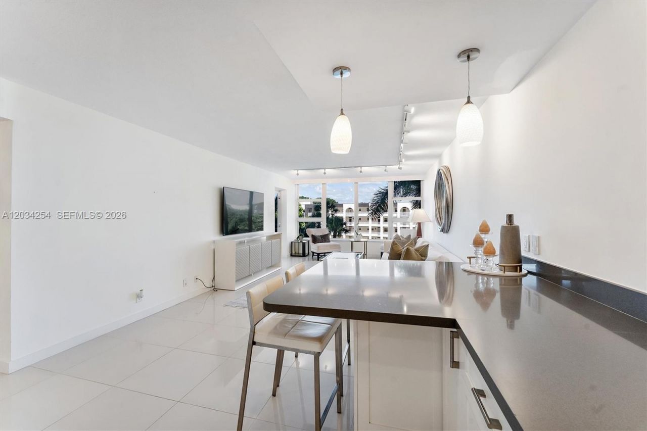 1620 S Ocean Blvd , Unit 3J, Lauderdale by the Sea, FL 33062 Photo
