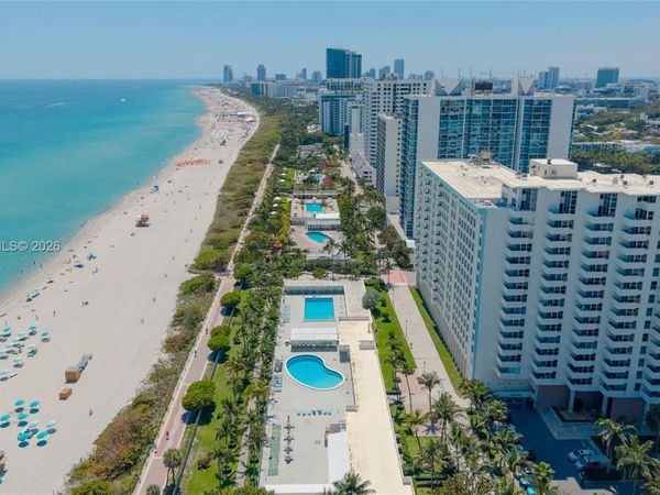 2899 Collins Ave , Unit 1422, Miami Beach, FL 33140