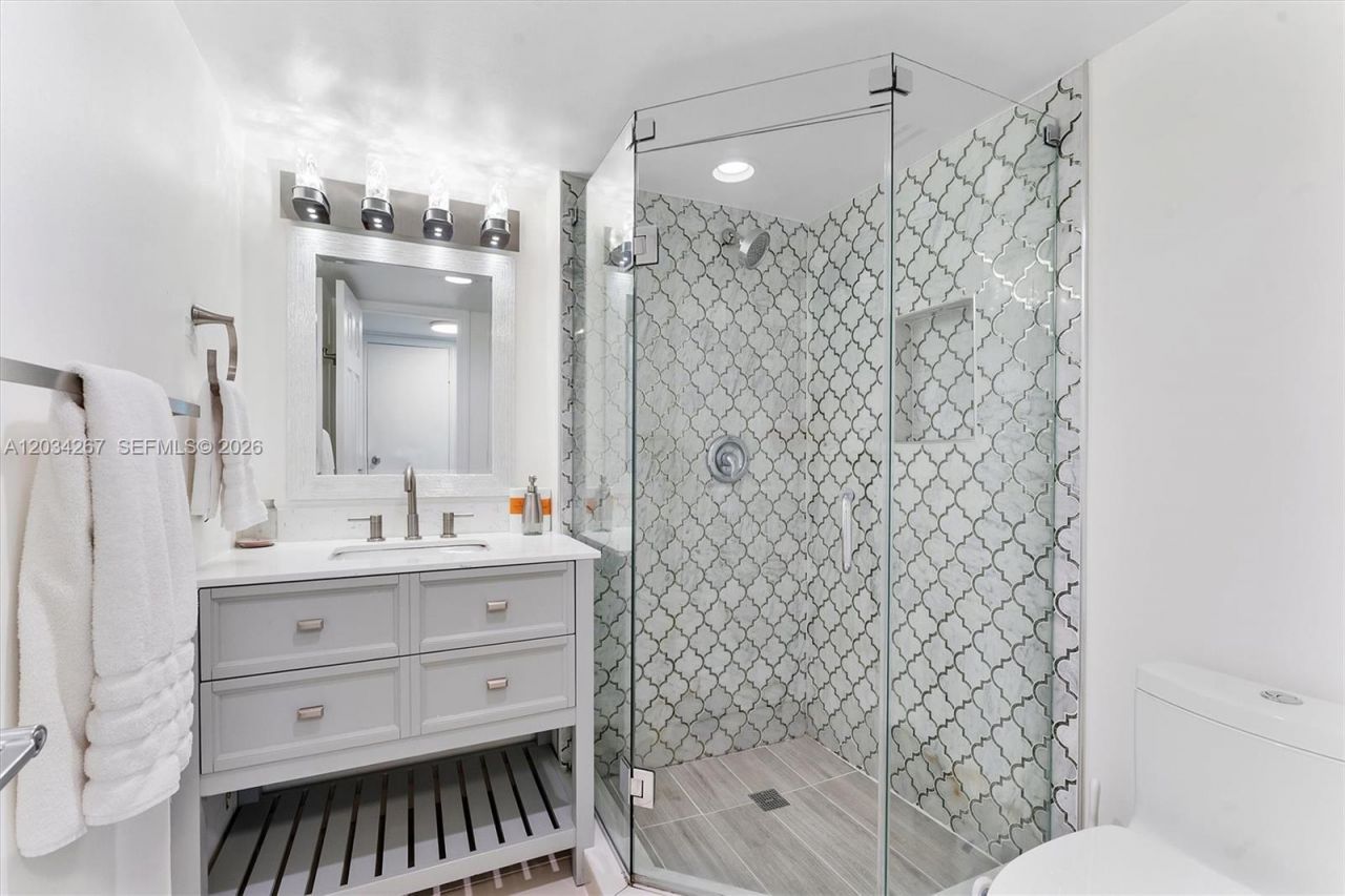 1620 S Ocean Blvd , Unit 3J, Lauderdale by the Sea, FL 33062 Photo