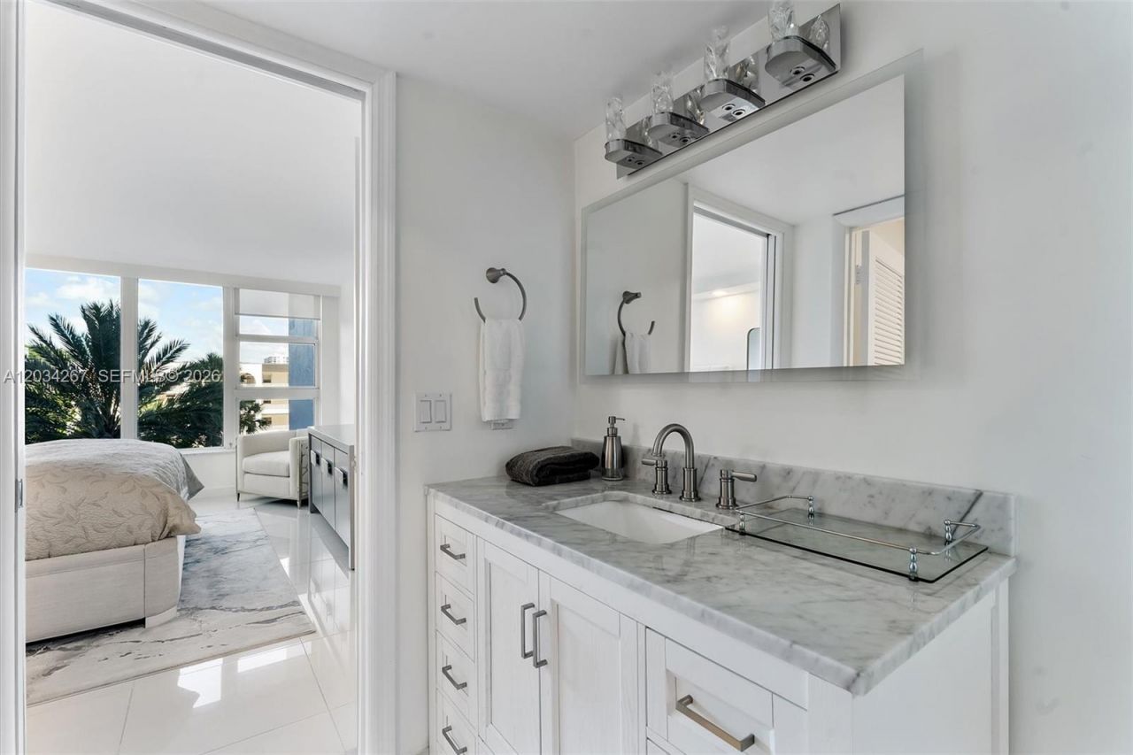 1620 S Ocean Blvd , Unit 3J, Lauderdale by the Sea, FL 33062 Photo