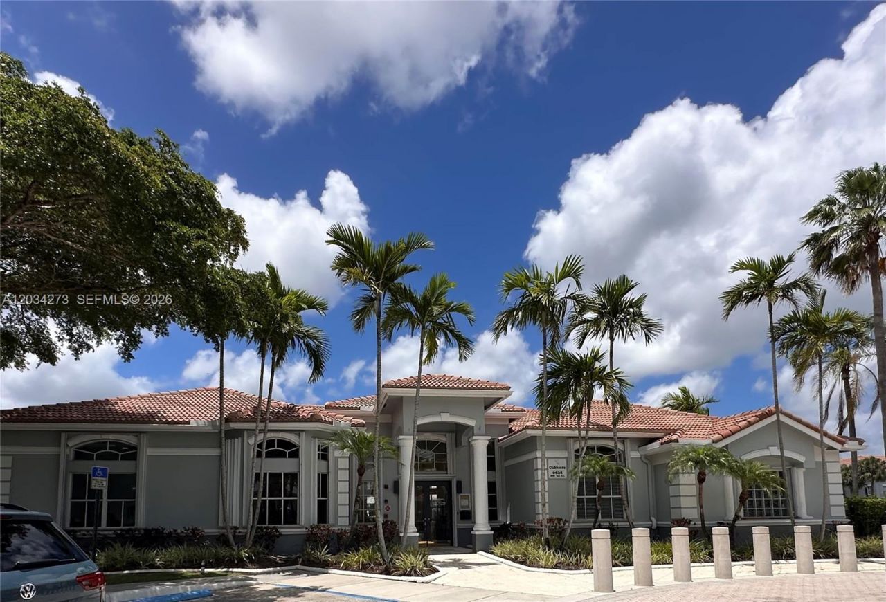 9620 NW 2nd St , Unit 7-106, Pembroke Pines, FL 33024 Photo