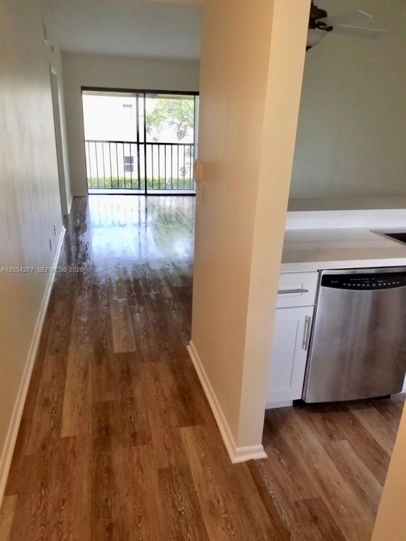 21950 Soundview Ter , Unit 209, Boca Raton, FL 33433 Photo