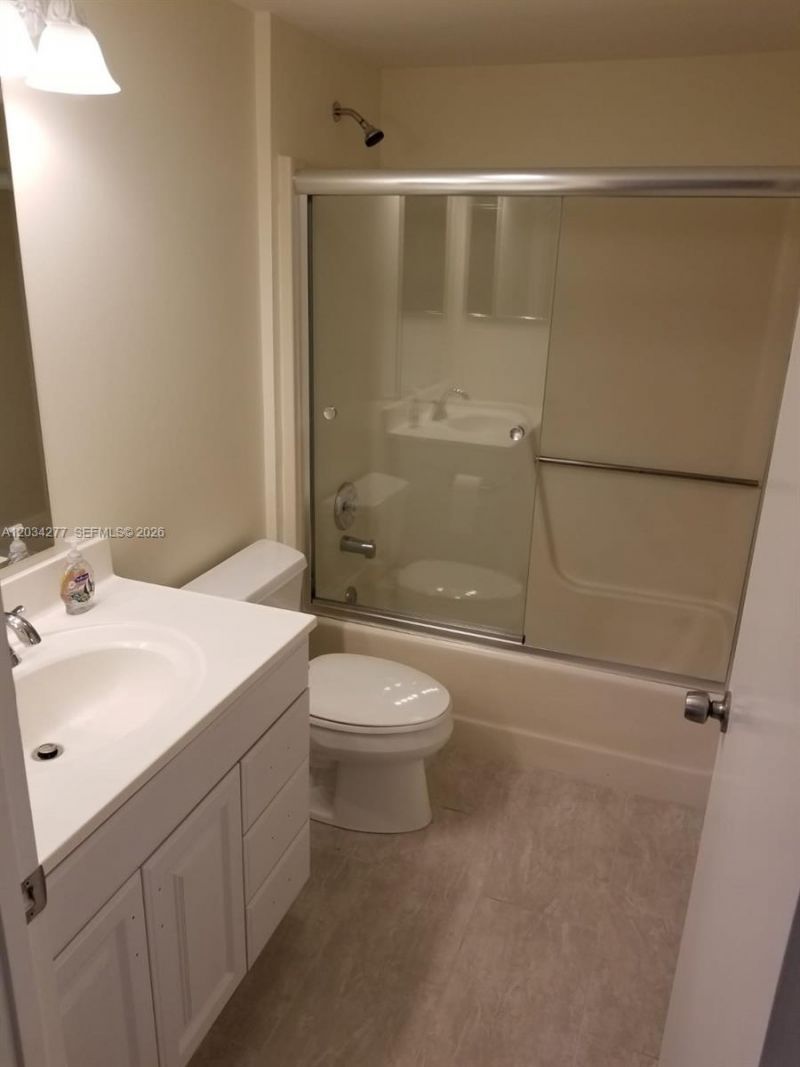 21950 Soundview Ter , Unit 209, Boca Raton, FL 33433 Photo
