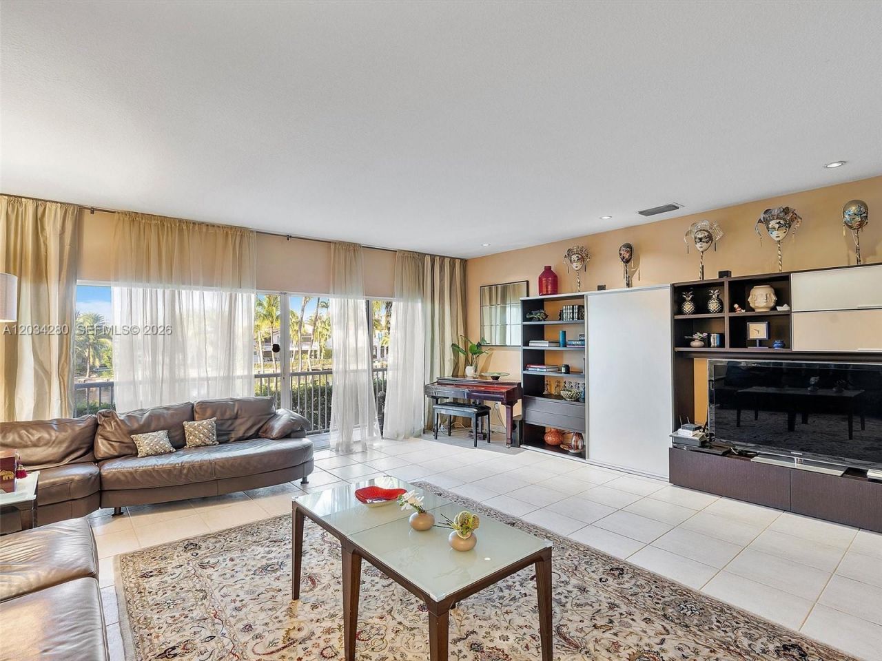 21399 Marina Cove Cir , Unit M12, Aventura, FL 33180 Photo