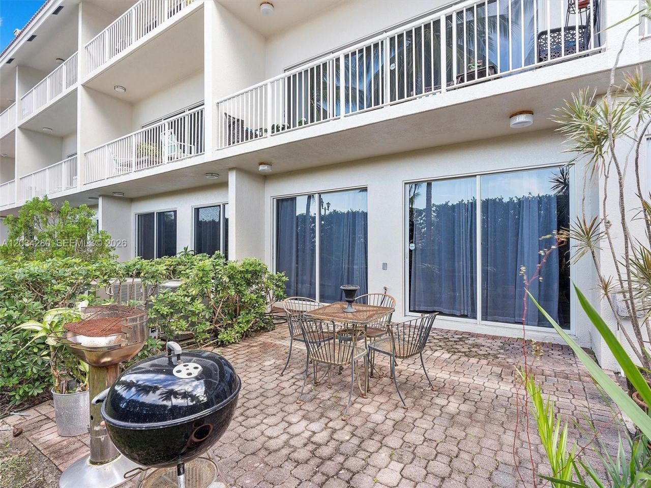 21399 Marina Cove Cir , Unit M12, Aventura, FL 33180 Photo