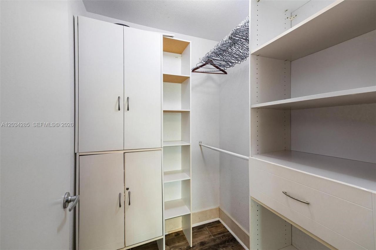 1300 Pennsylvania Ave , Unit 304, Miami Beach, FL 33139 Photo