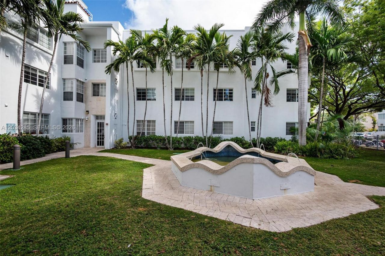 1300 Pennsylvania Ave , Unit 304, Miami Beach, FL 33139 Photo