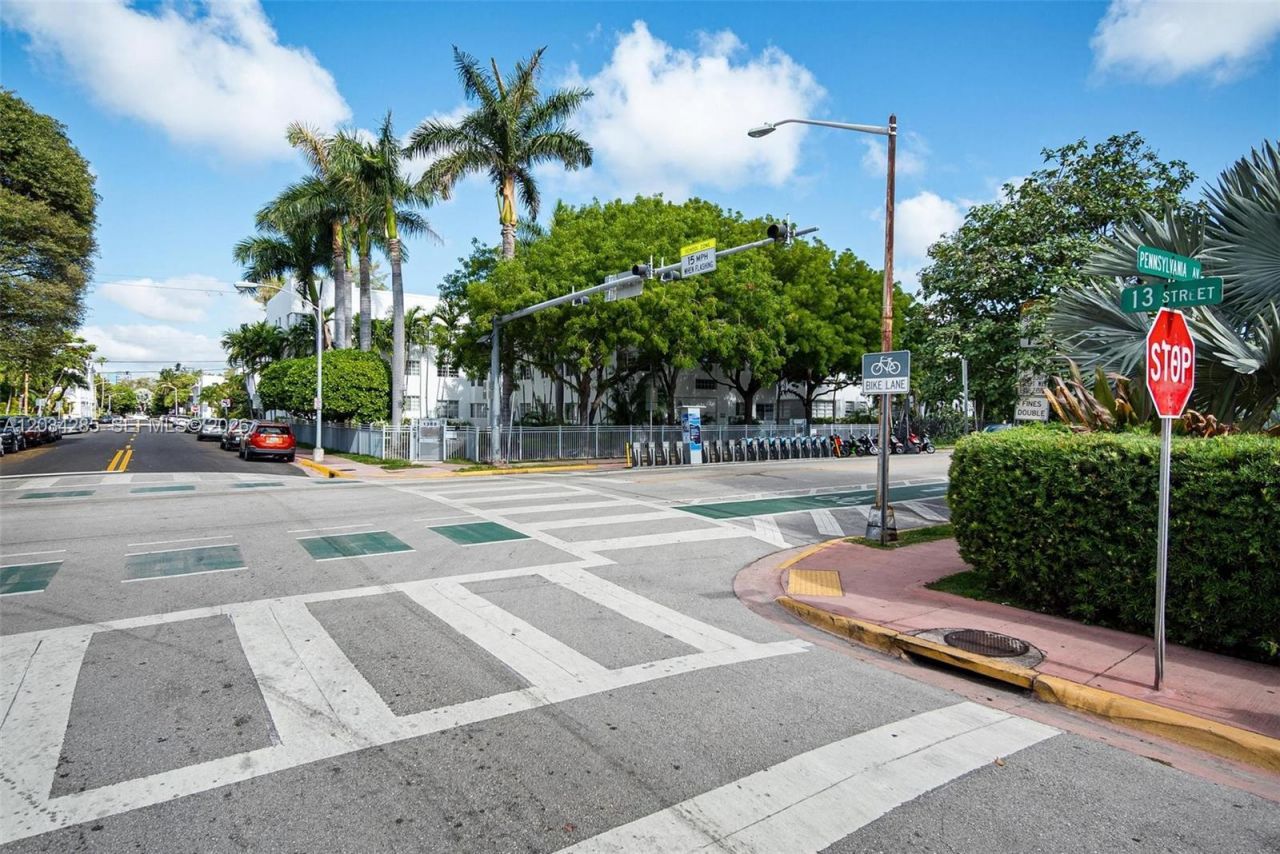 1300 Pennsylvania Ave , Unit 304, Miami Beach, FL 33139 Photo