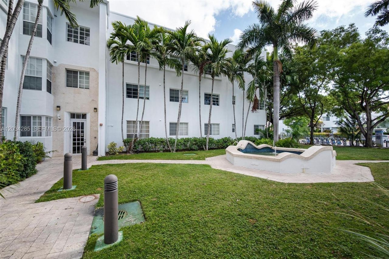 1300 Pennsylvania Ave , Unit 304, Miami Beach, FL 33139 Photo