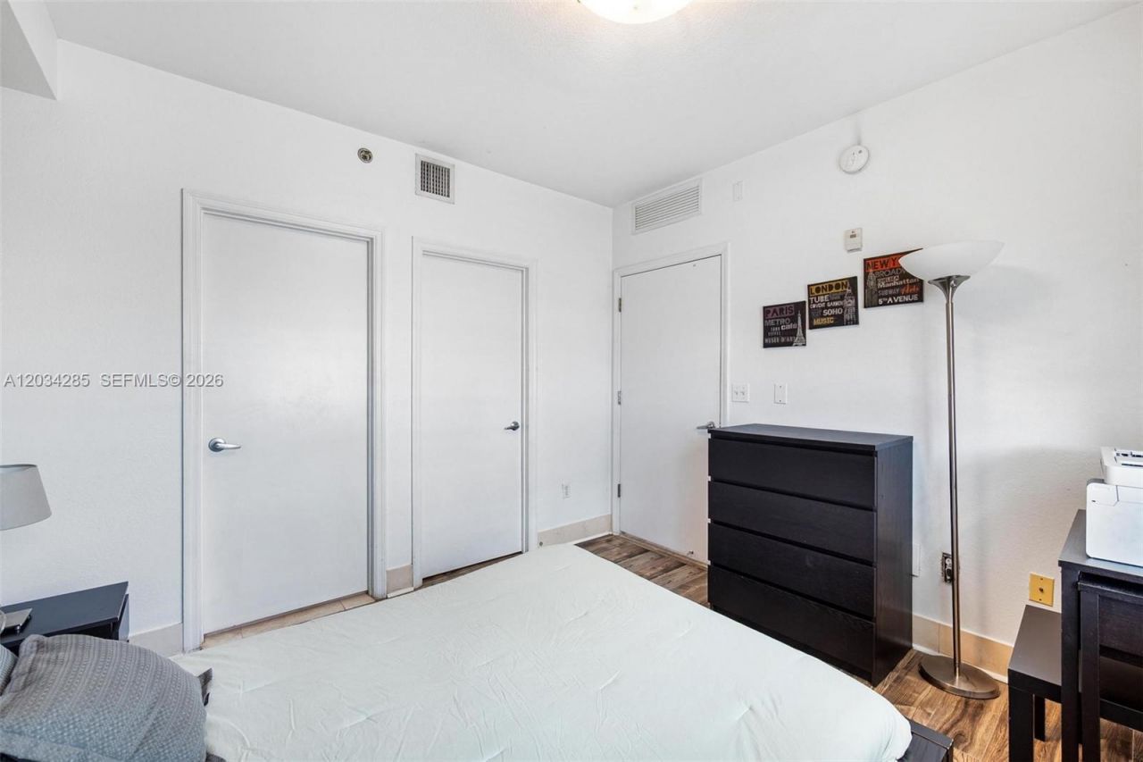 1300 Pennsylvania Ave , Unit 304, Miami Beach, FL 33139 Photo